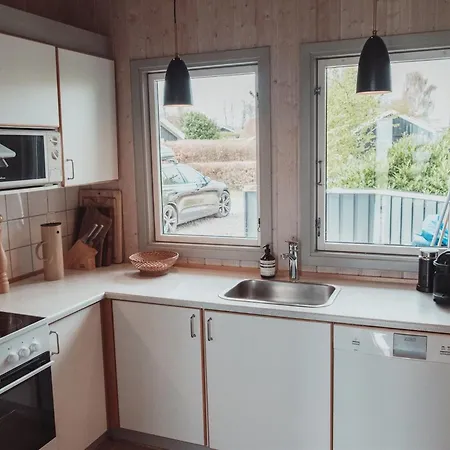 Neno - 100m From The Sea By Interhome