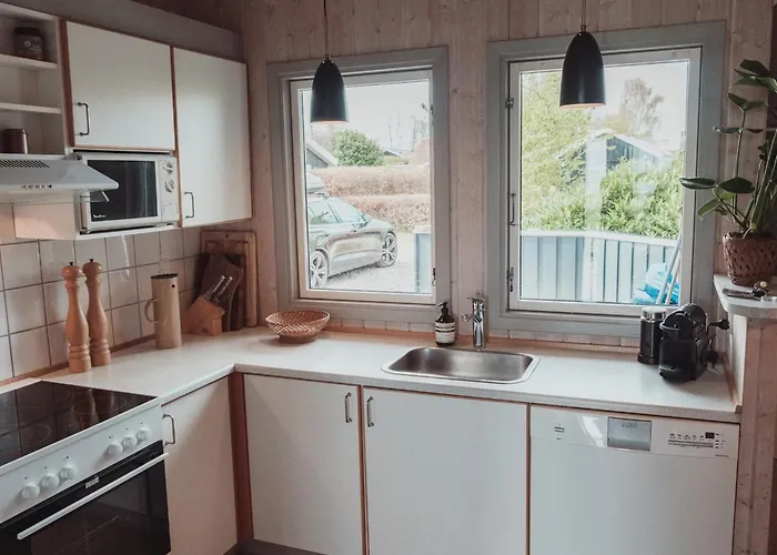 Neno - 100m From The Sea By Interhome